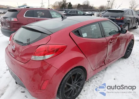 2012 Hyundai Veloster Base W/Red/Black z USA, uszkodzony, nr VIN KMHTC6AD0CU032237